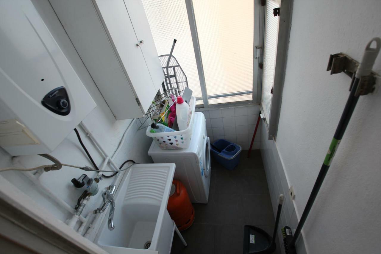 4 Bedrooms -Seneca Center Apartment Аликанте Экстерьер фото